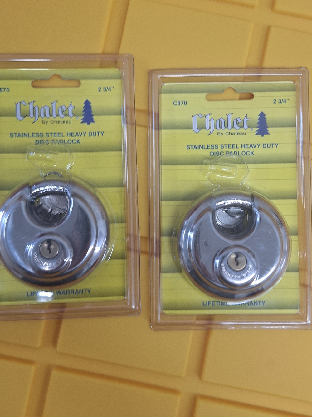 Chateau Disc Padlock Carded - White and Yellow
